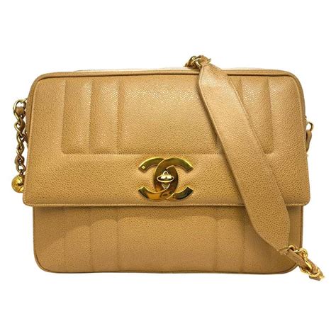 chanel vintage caviar crossbody bag